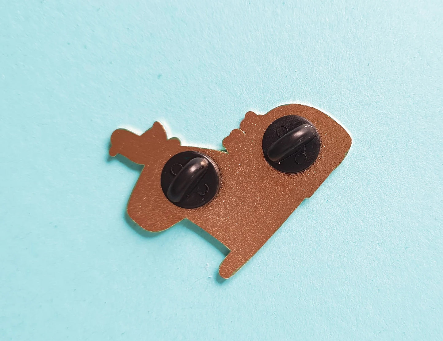 Capy & Duck enamel pin