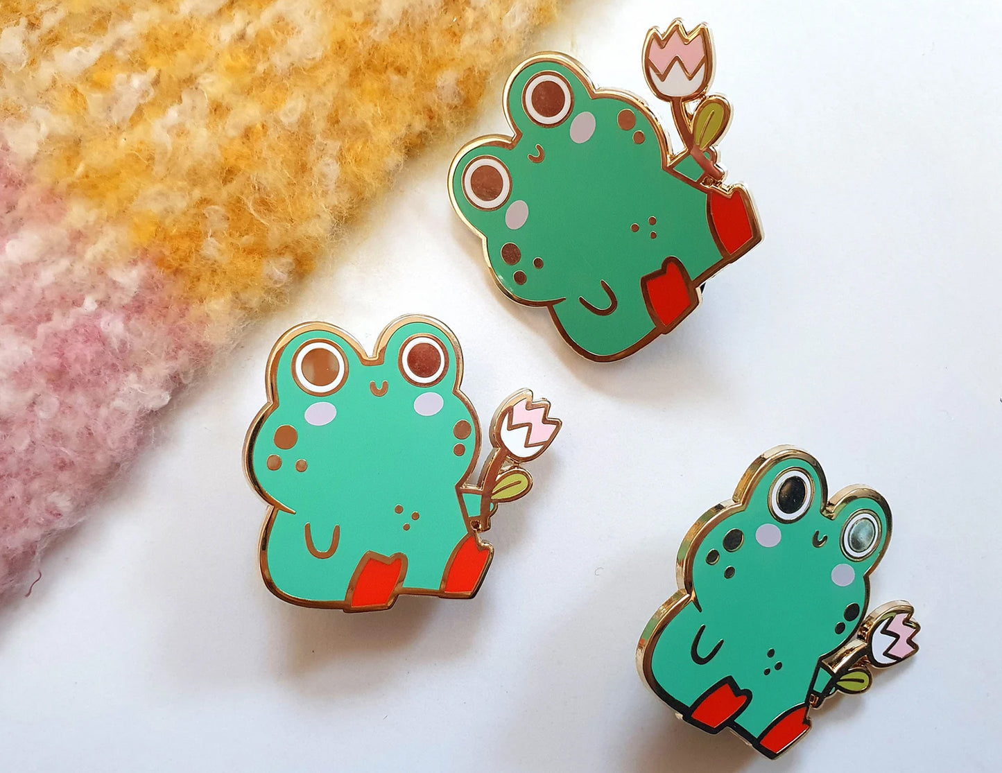 Flower Frog enamel pin